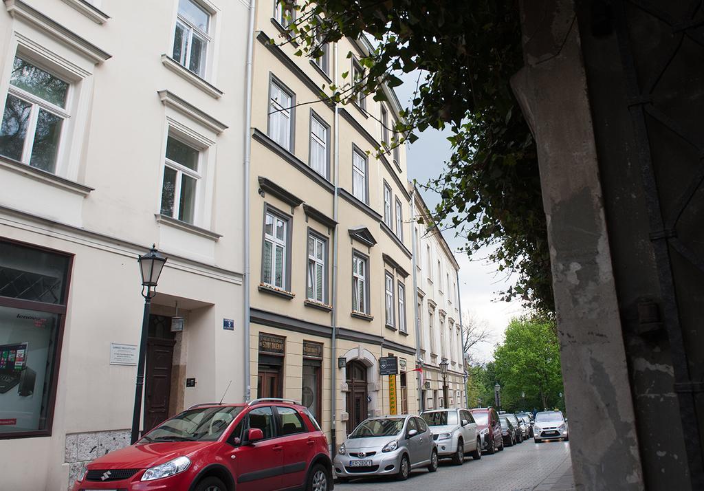 Leonardo 2 Appartement Krakau Buitenkant foto